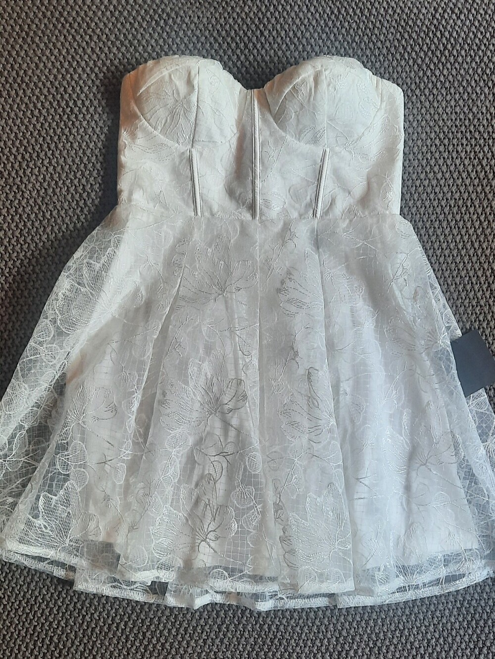 NWT Lulus Mini Lace Dress